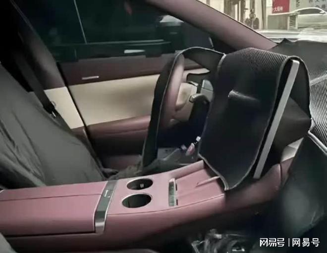 续航与性能双优：小米SUV解析_小米哪款续航能力最强_小米汽车性价比