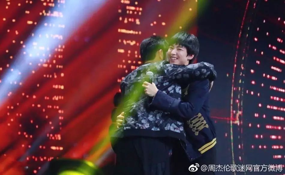 薛之谦音乐节唱的什么歌_薛之谦受邀参加国际音乐盛典，展现华语音乐的魅力_2021音乐节薛之谦
