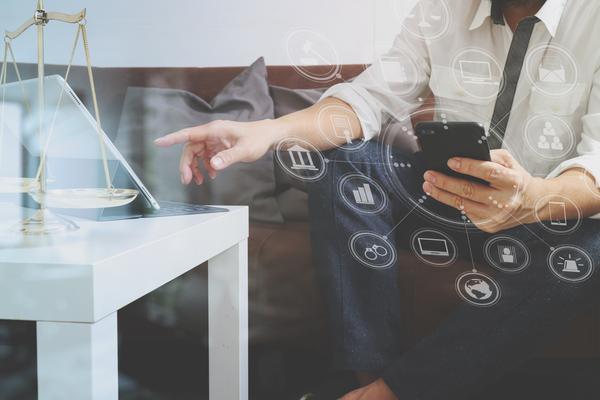 《互联网金融专业：探索金融科技的未来》 图2