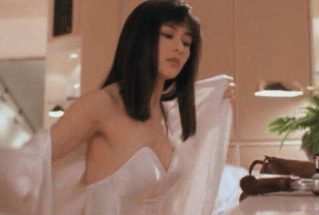 关之琳：香港第一美女的经典瞬间与银幕魅力