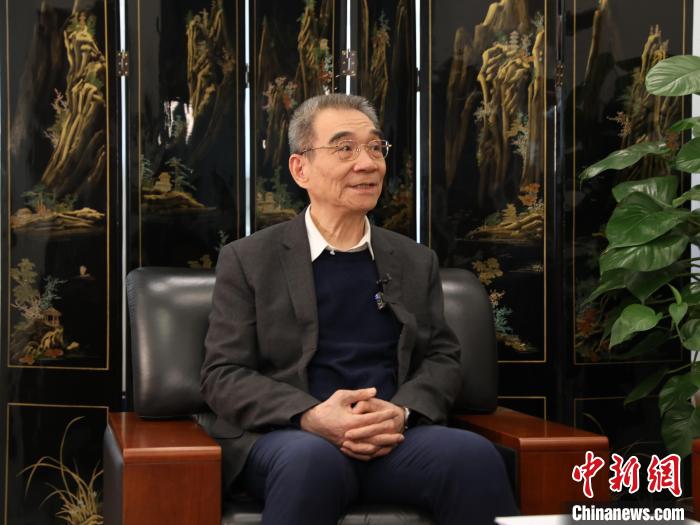 新型的货币_新兴的虚拟网络货币_新兴市场中的虚拟货币：如何推动发展与经济转型