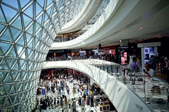李嘉诚撤出中国市场_李嘉诚重回内地市场_李嘉诚与中国改革开放的契机