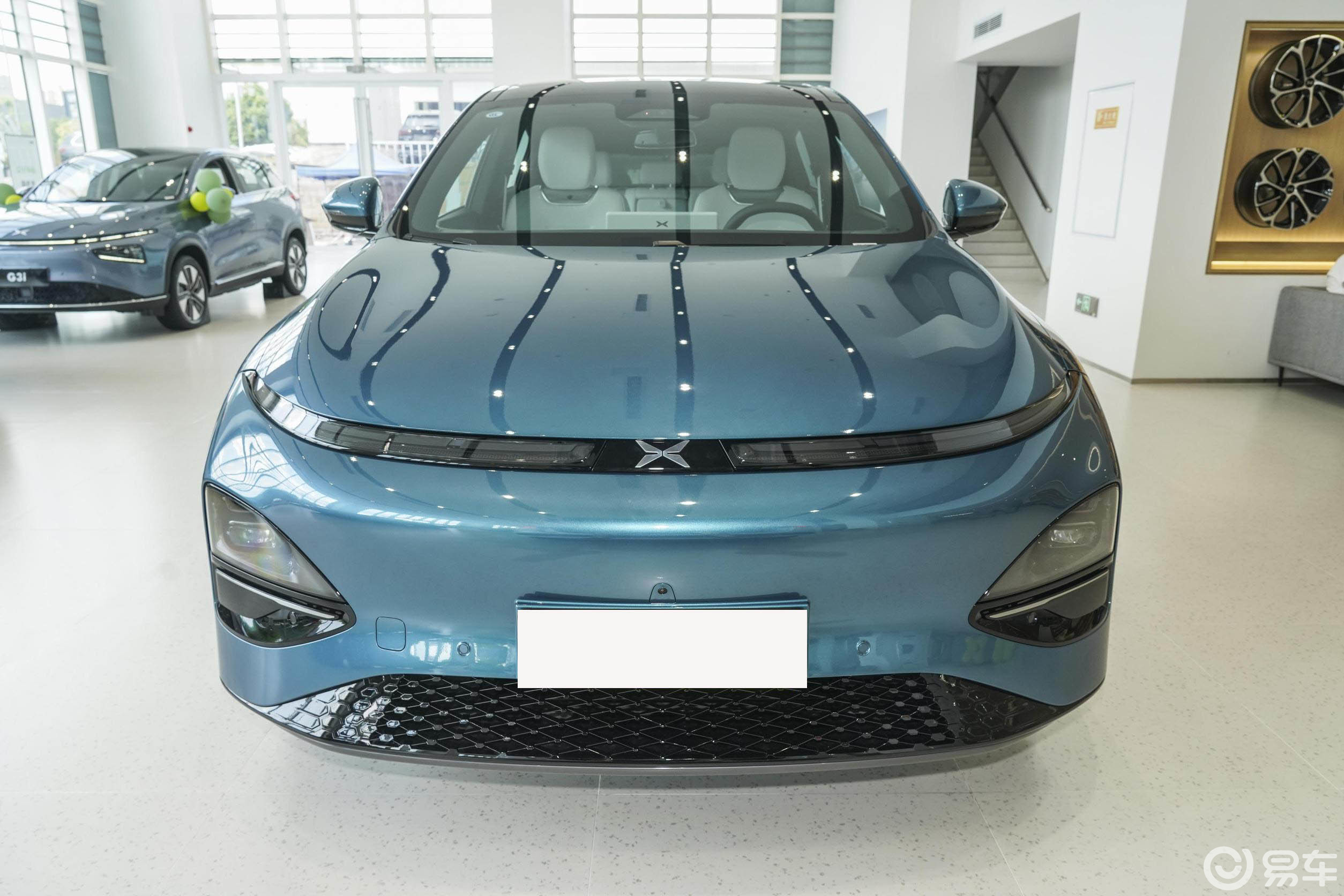 对比同级别车型，特斯拉Model Y安全性更胜一筹_特斯拉各系列对比_特斯拉各个车型的区别